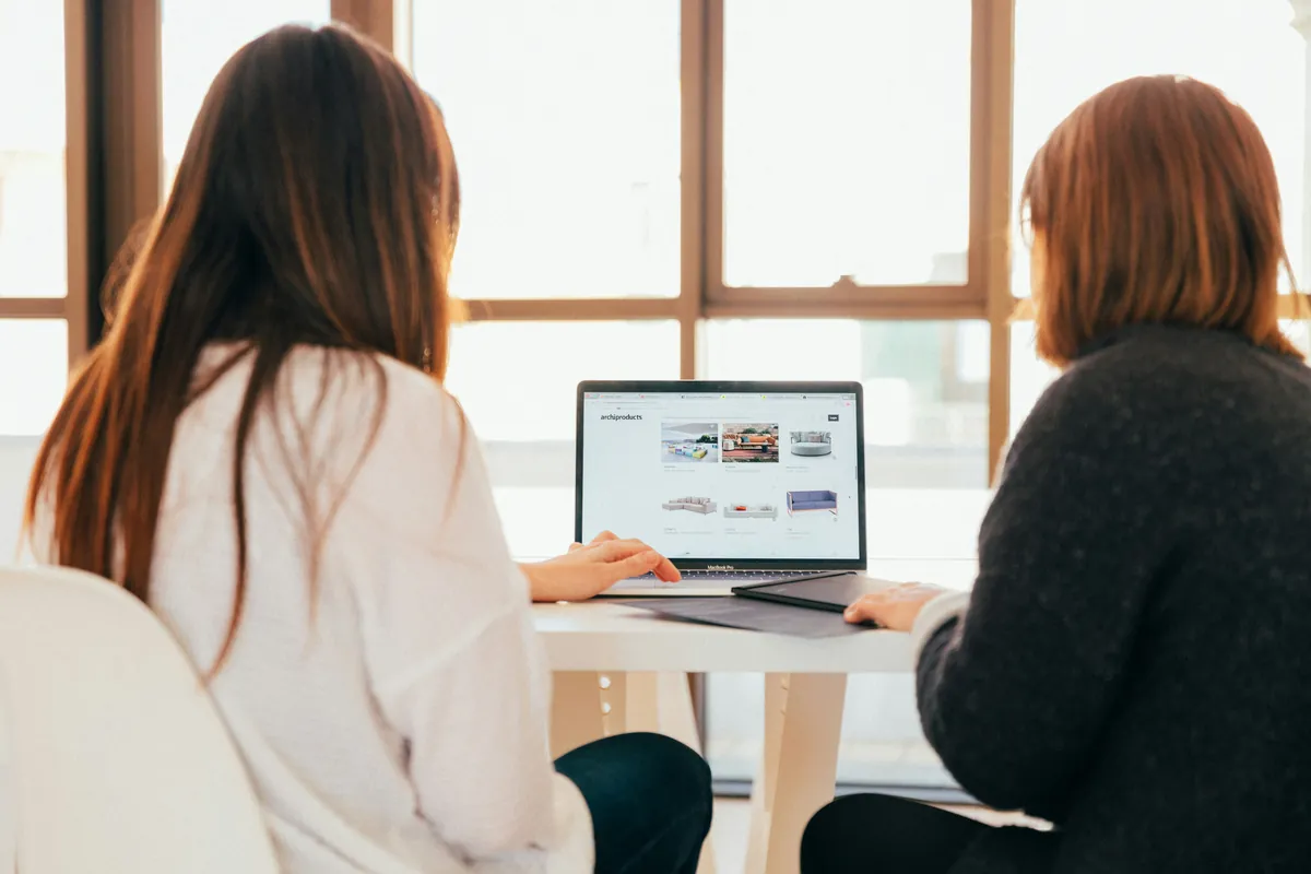 Coach in a discovery call with a founder